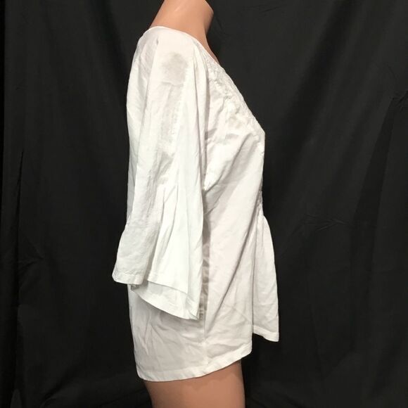 Caslon Embroidered Bib Top (A6) - Picture 3 of 6